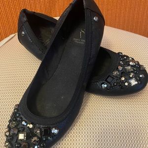 Simply Vera black flats size 7.5 with stones